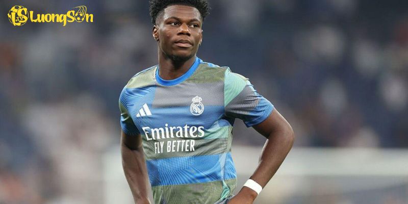 Aurélien Tchouaméni tỏa sáng trong chiến thắng trước Olympiakos